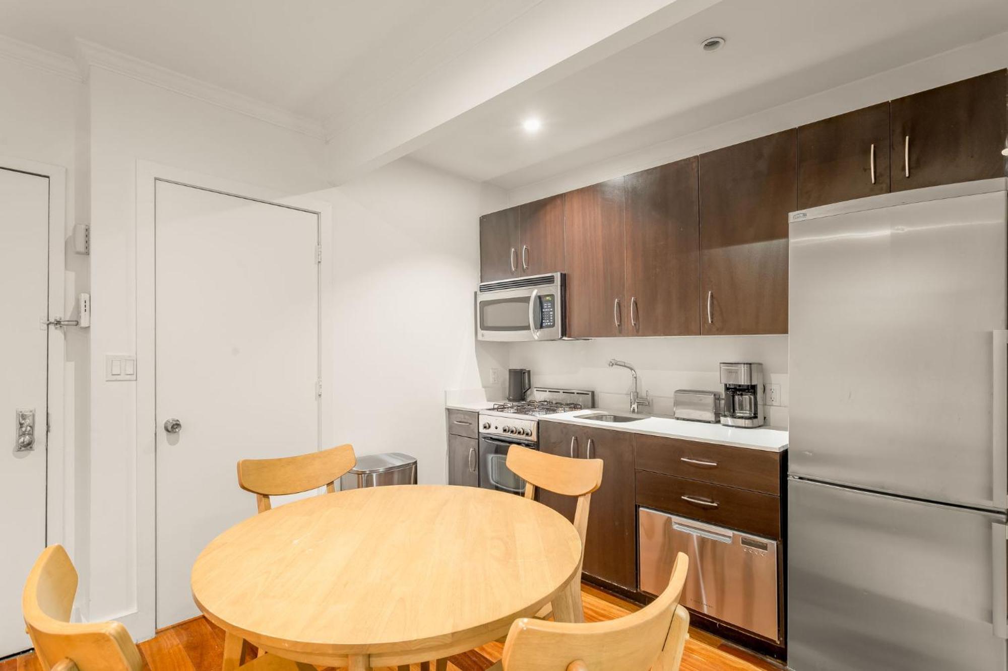 Charming East Village 3bedroom 2bath Near Tompkins Square Park * Nova York
